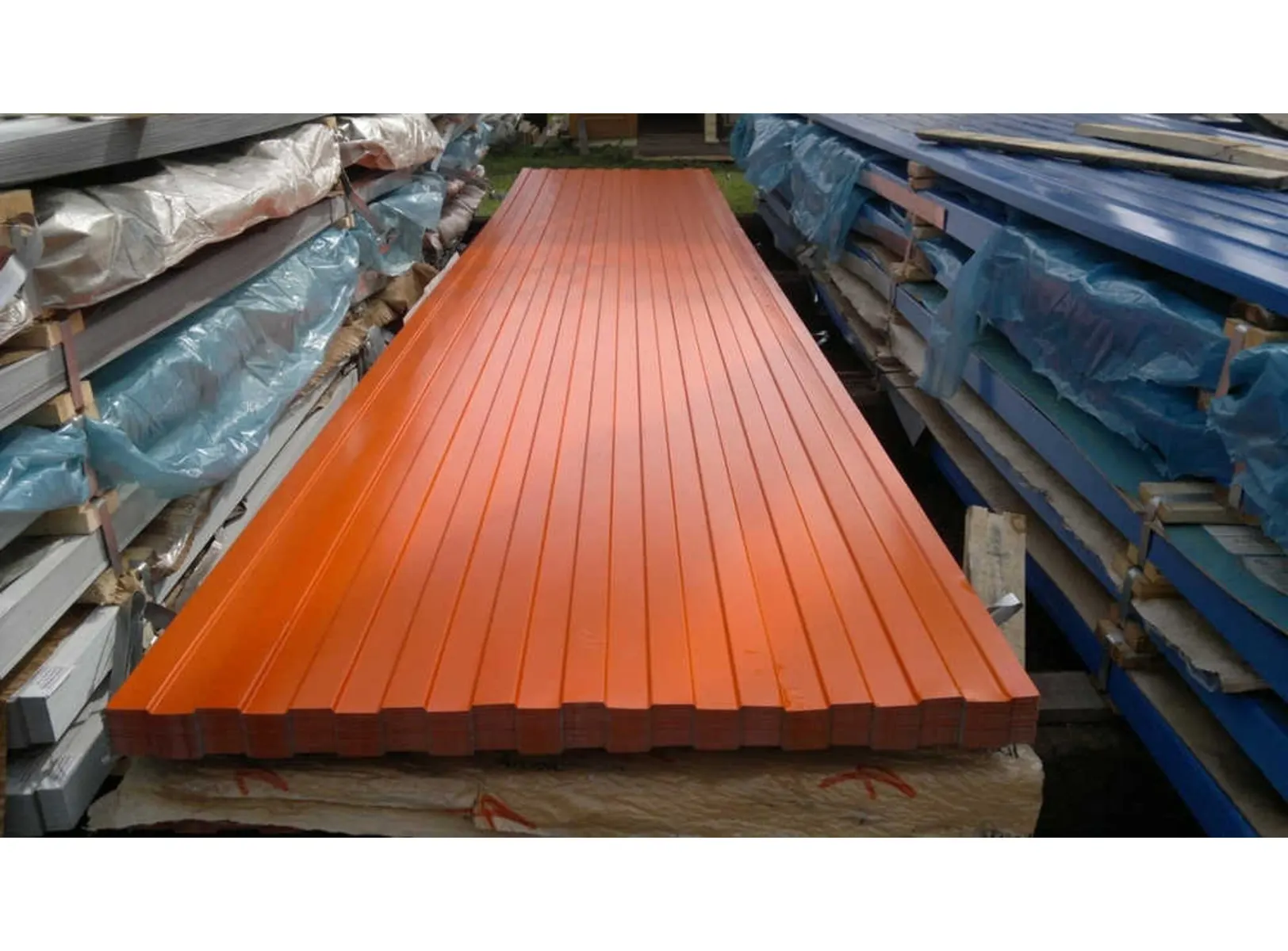 Профлист Grand Line C20В 0.5 PurLite Matt RAL 8004 Терракота