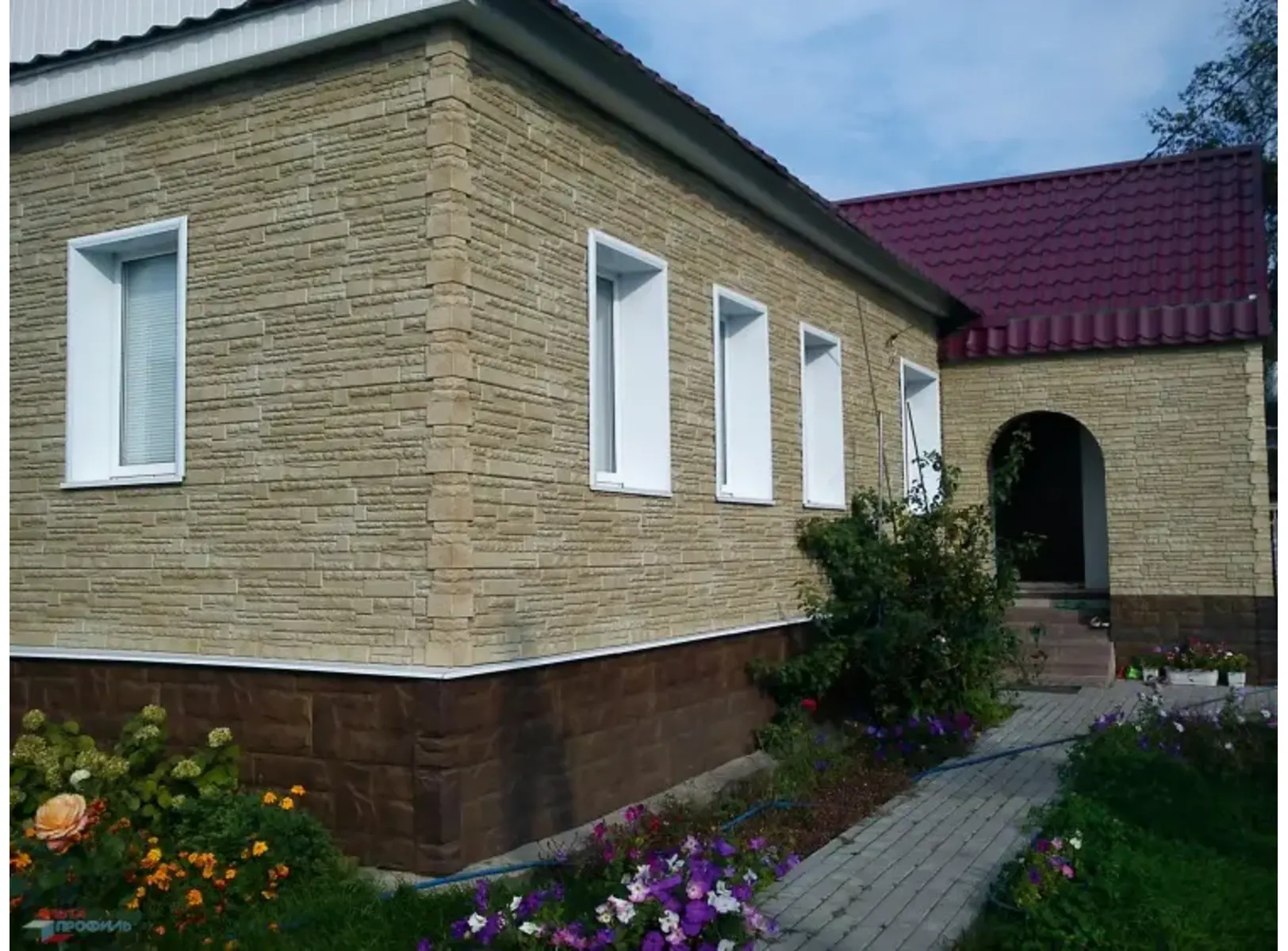 Наружный угол Альта Профиль Гранит Альпийский 470х160х45