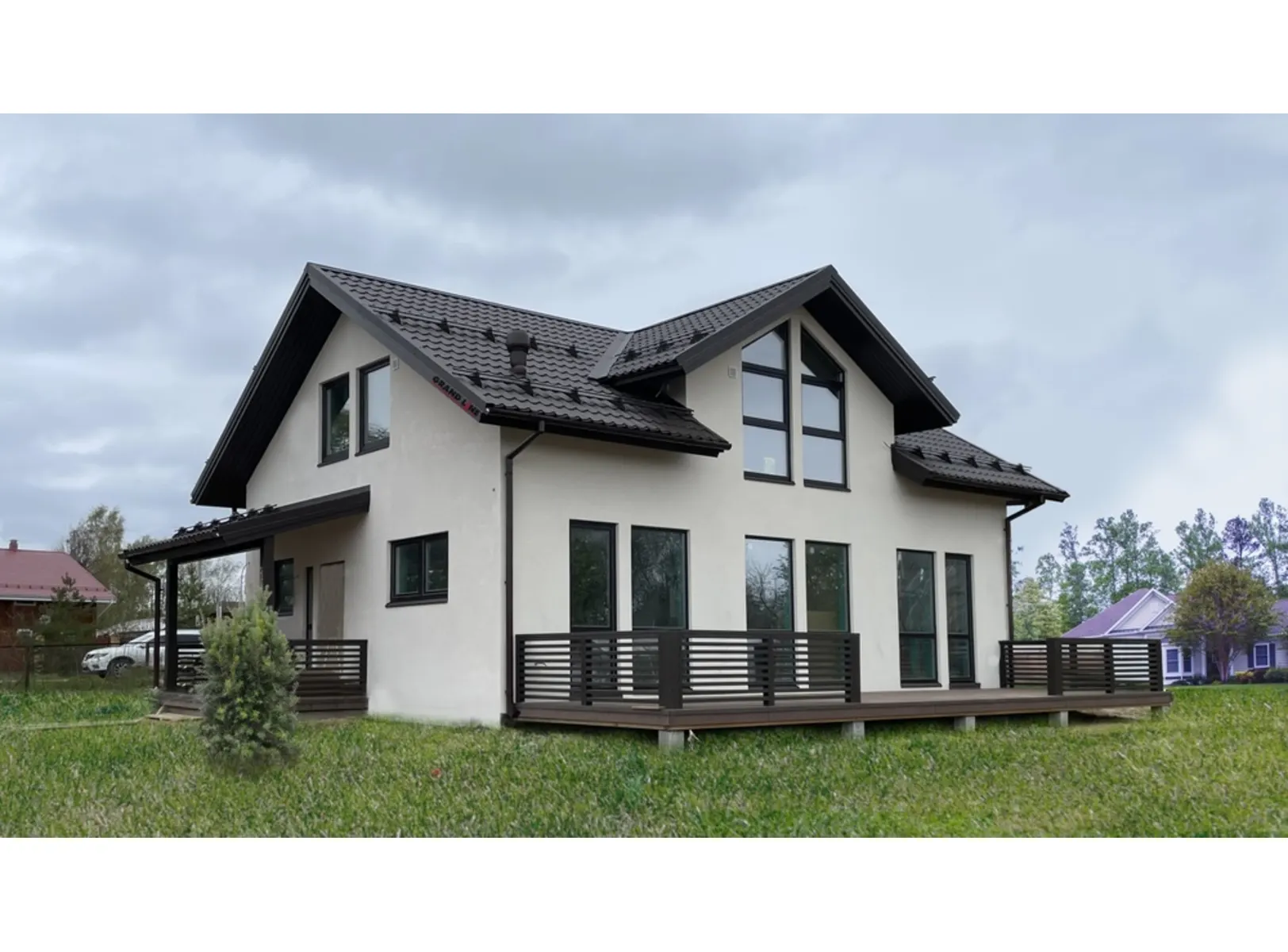 Металлочерепица Grand Line Classic 0,45 Полиэстер RR 32 Темно-коричневый