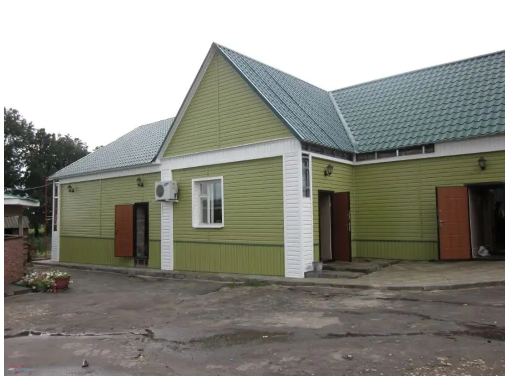 Угол наружный Альта-Профиль 3000 мм Гранатовый