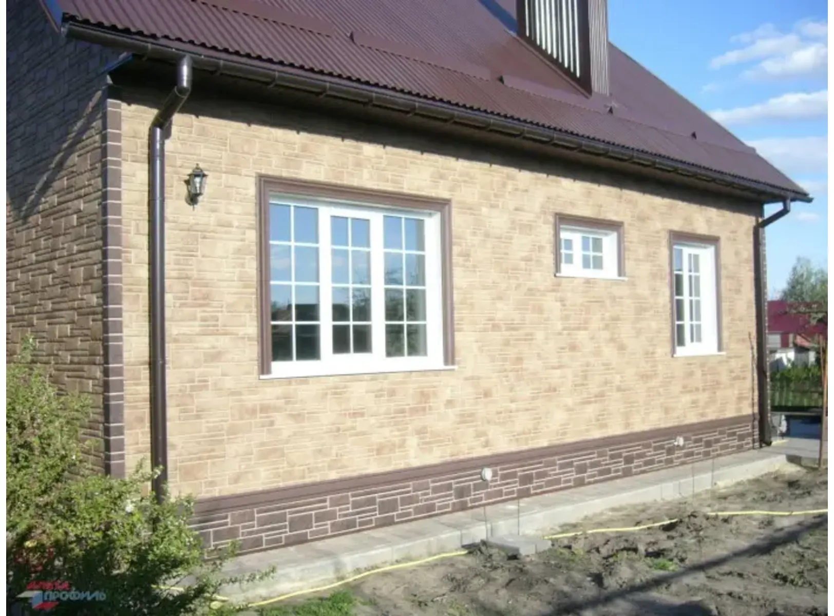 Наружный угол малый Альта Профиль Кирпич клинкерный Красный 460х50х21